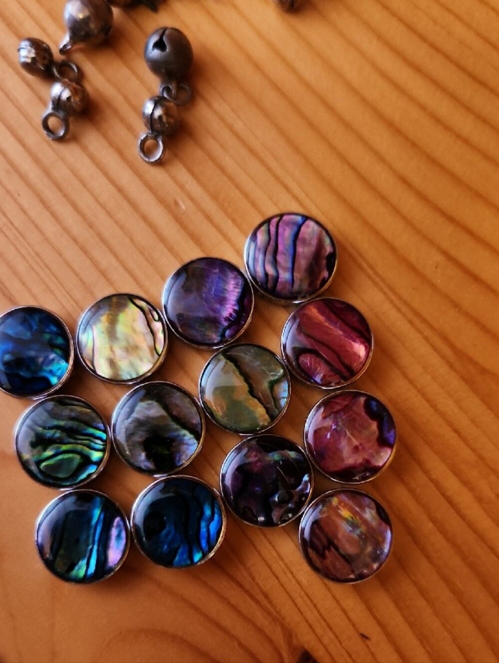 Abalone Shell Beads - Picture 4 of 5